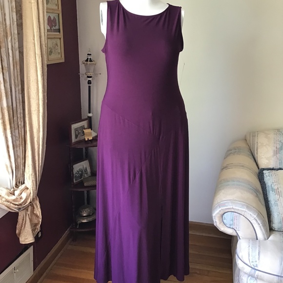 Dresses & Skirts - New with tags on Maxi dress